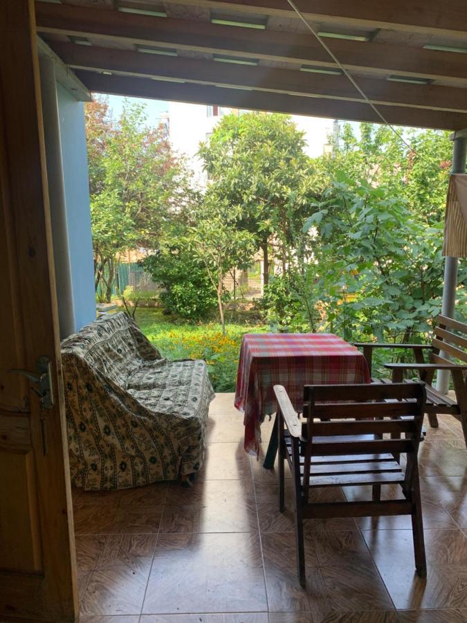 מחינג'אורי Wooden Cottage מראה חיצוני תמונה