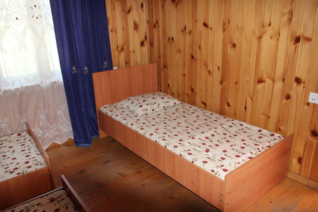 מחינג'אורי Wooden Cottage מראה חיצוני תמונה
