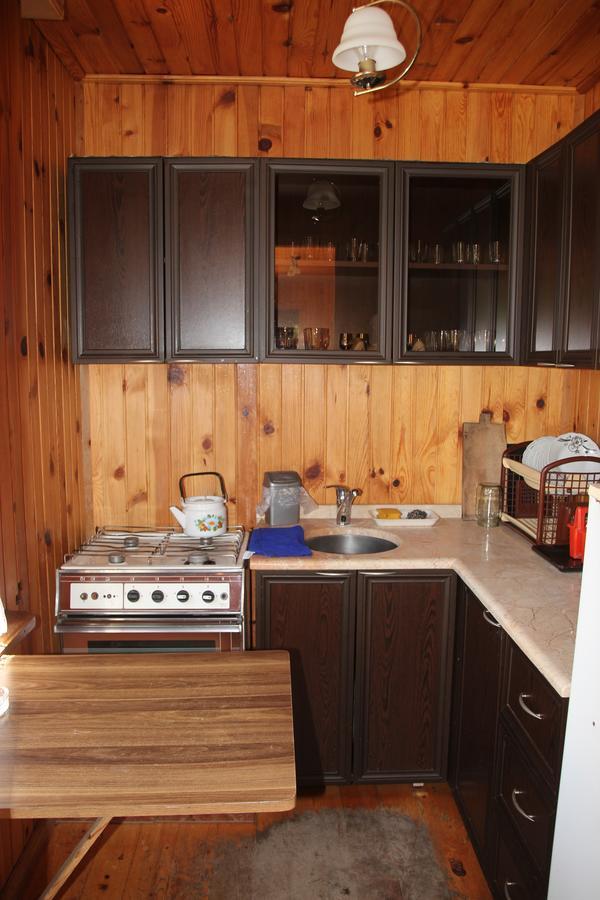 מחינג'אורי Wooden Cottage מראה חיצוני תמונה